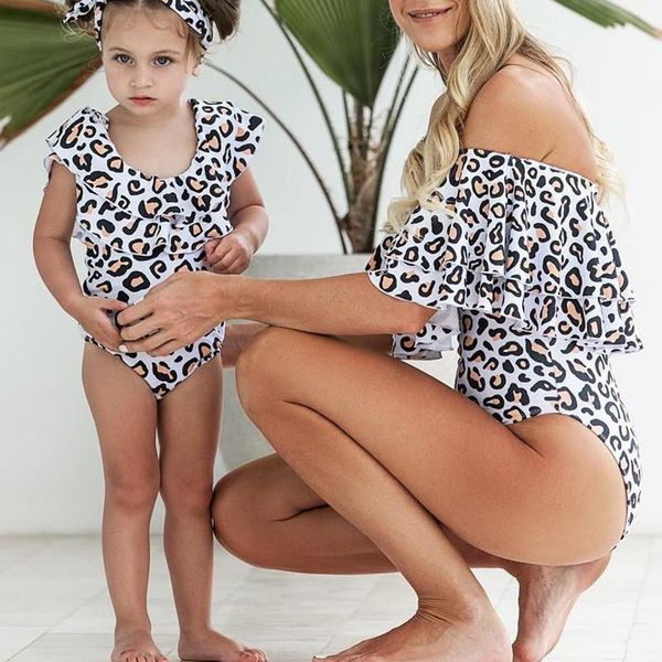 the new stretch quick dry swimsuit for women's baby suit wave point origin print beach swimming pool party vacation leisure one-piece swimsu
the new stretch quick dry swimsuit for women's baby suit wave point origin print beach swimming pool party vacation leisure one-piece swimsu
