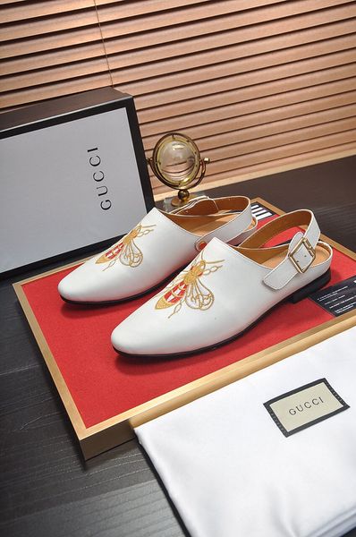 20aw mens designer slippers leather shoes flip flop sandals casual shoes trainers sports sneakers gucss hx2159240
20aw mens designer slippers leather shoes flip flop sandals casual shoes trainers sports sneakers gucss hx2159240