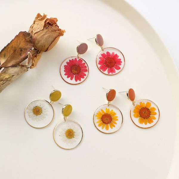 shiny side new design fashion jewelry transparent dried flower earrings for women korean popular earrings to travel holiday, Silver
shiny side new design fashion jewelry transparent dried flower earrings for women korean popular earrings to travel holiday, Silver