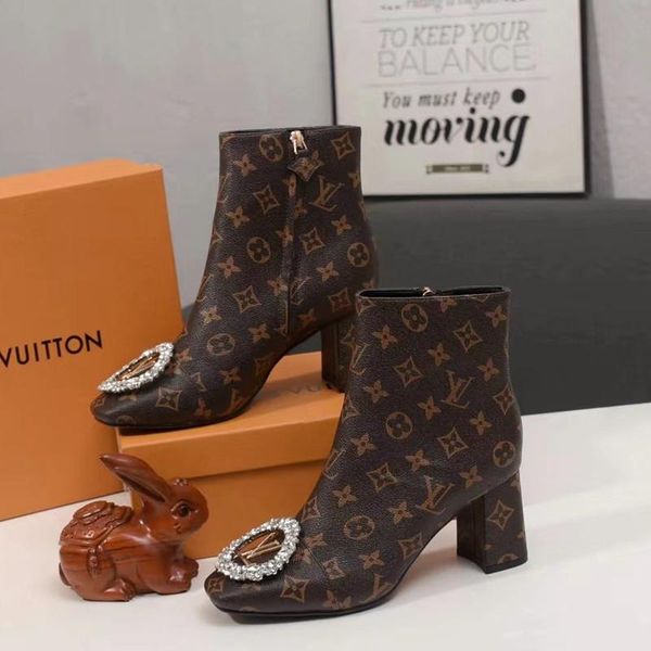 67 designer luxury women's casual fashion shoes, women's outdoor casual shoes, fast delivery, original box, Black
67 designer luxury women's casual fashion shoes, women's outdoor casual shoes, fast delivery, original box, Black