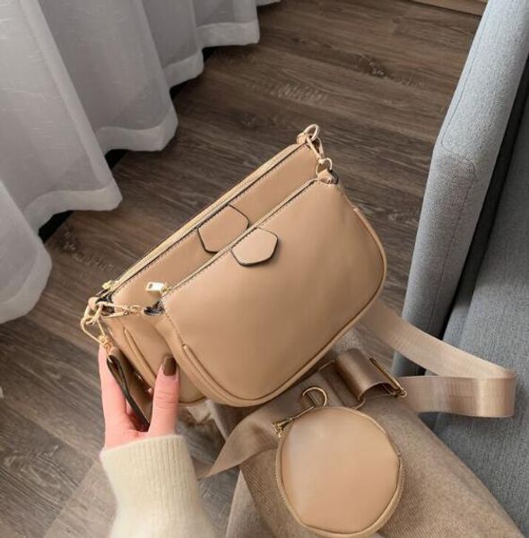 3 piece women shoulder bags composite bag new fashion leather handbags more collocation
3 piece women shoulder bags composite bag new fashion leather handbags more collocation