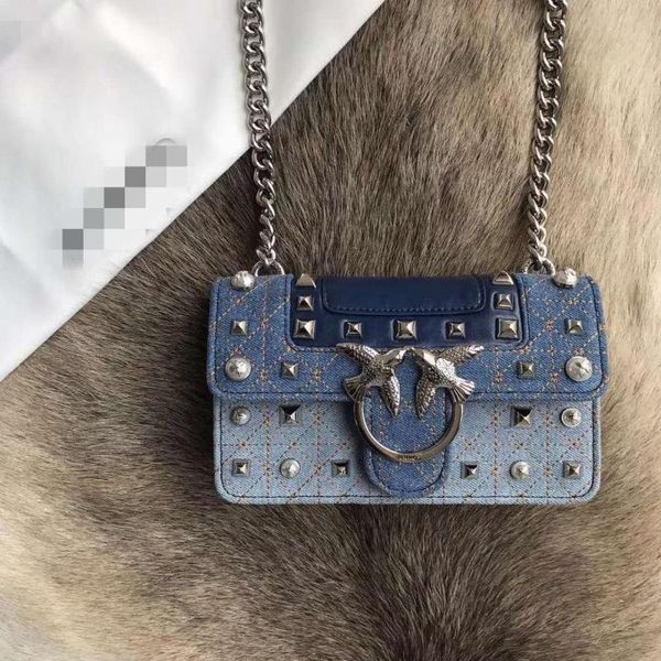 women's genuine leather stitching denim designer rivet vintage handbag flap fashion crossbody bag shoulder bag office daily
women's genuine leather stitching denim designer rivet vintage handbag flap fashion crossbody bag shoulder bag office daily