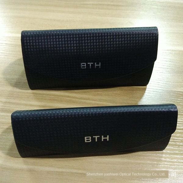 shenzhen personalized portable case case storage glasses box sunglasses storage box leather can be 008, Blue
shenzhen personalized portable case case storage glasses box sunglasses storage box leather can be 008, Blue