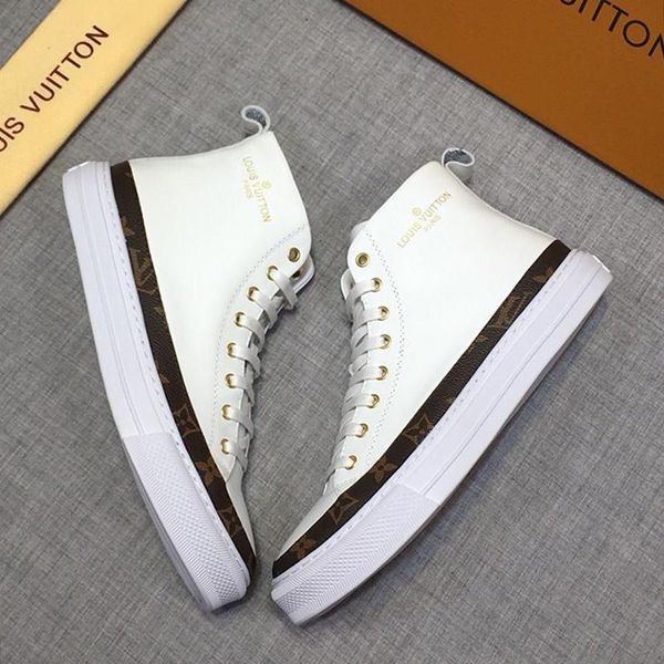 luxury men 's shoes sale sneakers plus size vintage sports comfortable chaussures pour hommes lace -up high men shoes with origin
luxury men 's shoes sale sneakers plus size vintage sports comfortable chaussures pour hommes lace -up high men shoes with origin