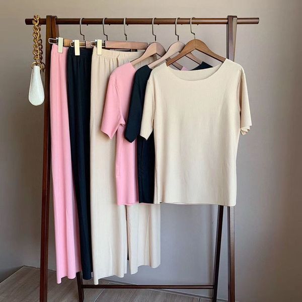 summer thin knitting suit women short sleeve long wide leg pants two piece set, Gray
summer thin knitting suit women short sleeve long wide leg pants two piece set, Gray