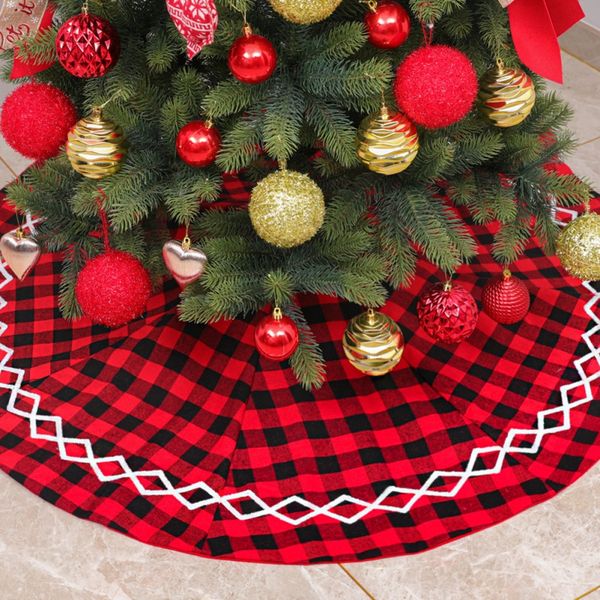 christmas decorative embroidered christmas tree skirt double-layer sewn durable tree bottom apron
christmas decorative embroidered christmas tree skirt double-layer sewn durable tree bottom apron