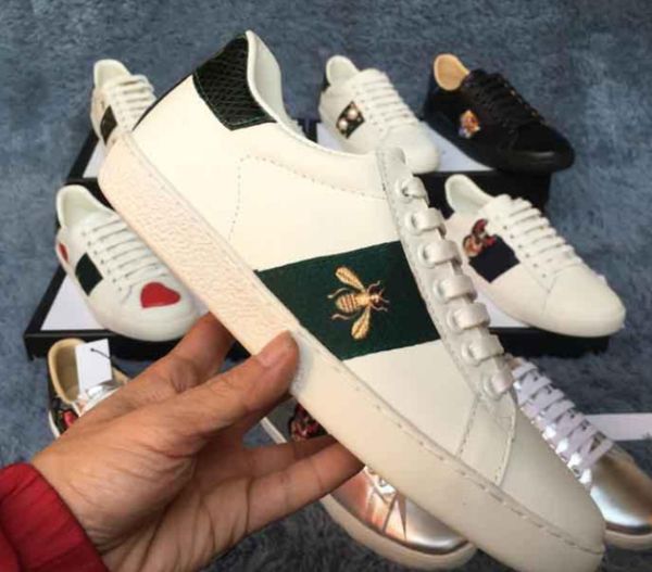 2020 new ace embroidery small bee women small white shoes fall fashion flat casual shoes sneakers for men women zapatos walking shoes, Black
2020 new ace embroidery small bee women small white shoes fall fashion flat casual shoes sneakers for men women zapatos walking shoes, Black