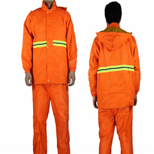 two-sided raincoat clean reflective strip and rainpants split suit reflective strip cleaning sanitation road raincoat, Red;brown
two-sided raincoat clean reflective strip and rainpants split suit reflective strip cleaning sanitation road raincoat, Red;brown
