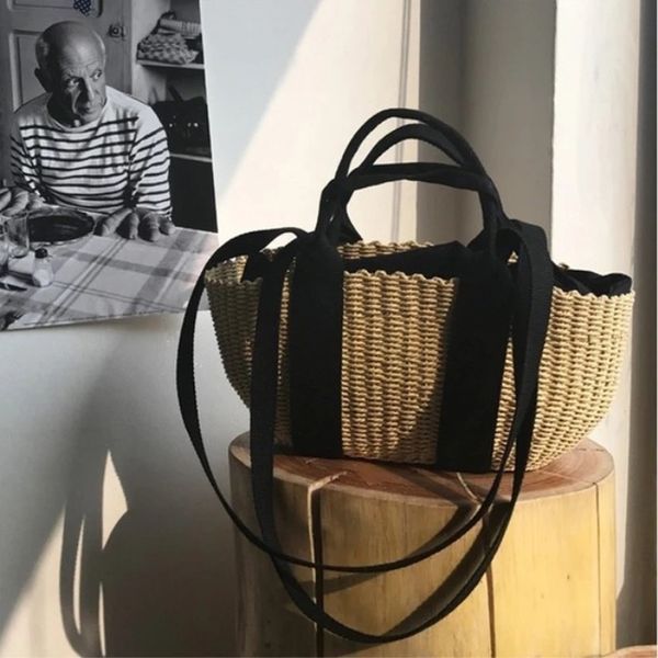 arrive korean designer brand messenger bag tide sweet knit grass large capacity portable shoulder bag 2020 summer new
arrive korean designer brand messenger bag tide sweet knit grass large capacity portable shoulder bag 2020 summer new