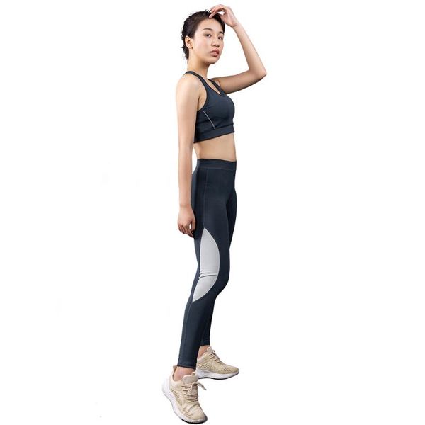 two piece yoga suit sports bra and leggings set polyester sports wear for women gym fitness tracksuit femme workout clothes, White;red
two piece yoga suit sports bra and leggings set polyester sports wear for women gym fitness tracksuit femme workout clothes, White;red