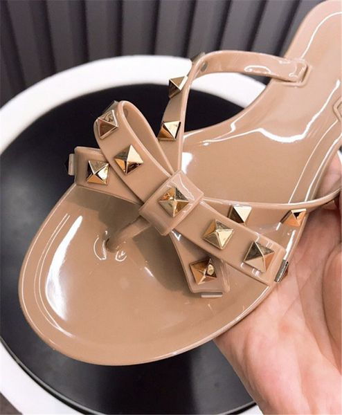 women designer sandals rivets brands bow knot flat slippers sandal studded girl cool beach jelly platform slides lady flip flops 35-41 cs05, Black
women designer sandals rivets brands bow knot flat slippers sandal studded girl cool beach jelly platform slides lady flip flops 35-41 cs05, Black