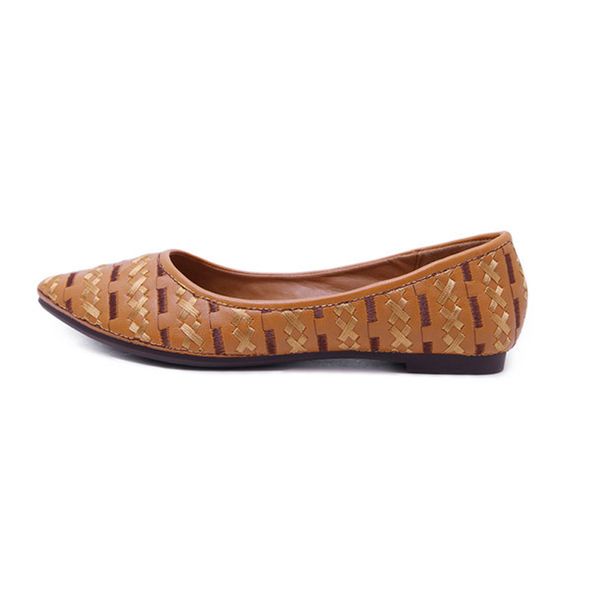 bohemian-style women slip-on flats shoes with closed pointed toe, loafers shoes for women leather, women shoes for relaxing .skt-026 cs09, Black
bohemian-style women slip-on flats shoes with closed pointed toe, loafers shoes for women leather, women shoes for relaxing .skt-026 cs09, Black