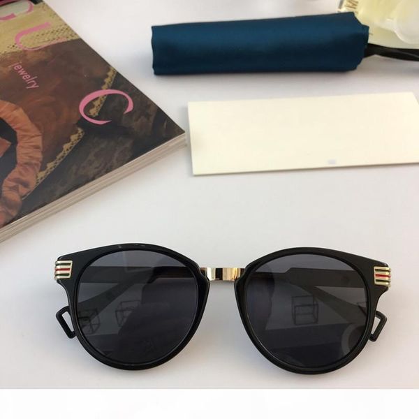 0586 sunglasses for women men designer popular fashion 0586s summer square style uv protection lens come with case, White;black
0586 sunglasses for women men designer popular fashion 0586s summer square style uv protection lens come with case, White;black