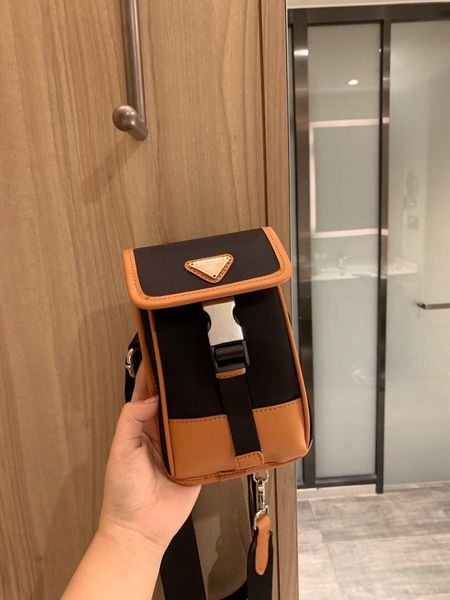 2020 famous classical designer women handbag with serial number large capacity brand shoulder tote bags day clutch purse g417, Black
2020 famous classical designer women handbag with serial number large capacity brand shoulder tote bags day clutch purse g417, Black