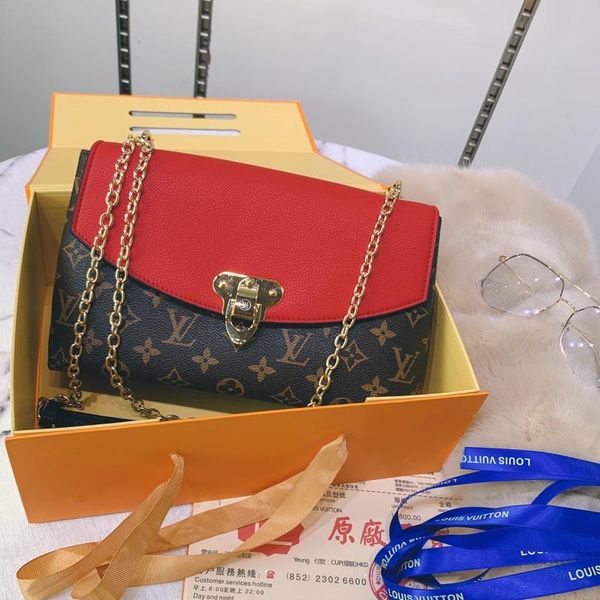 new arrival womens bag fashion classic leather shoulder bags small flap designer luxury lady crossbody bag messenger bags simple style
new arrival womens bag fashion classic leather shoulder bags small flap designer luxury lady crossbody bag messenger bags simple style