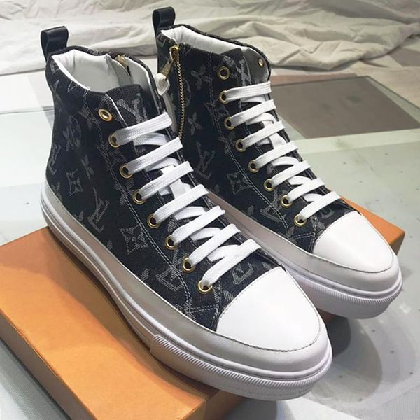 luxury sports shoes mens sneakers flats lace up trainers high ankle boots chaussures pour hommes mens shoes casual luxury drop ship
luxury sports shoes mens sneakers flats lace up trainers high ankle boots chaussures pour hommes mens shoes casual luxury drop ship