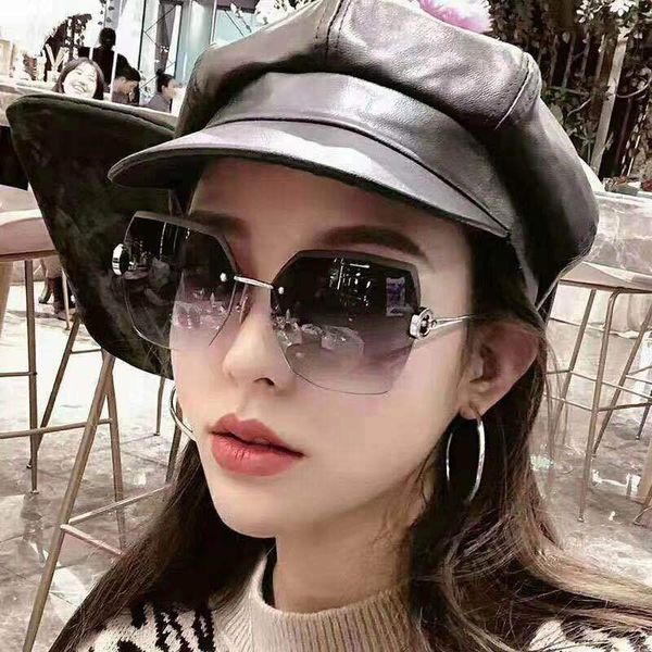 feishini big sunglasses for women rimless diamond cutting lens brand designer fashion shades crystal sun glasses ladies 2020, White;black
feishini big sunglasses for women rimless diamond cutting lens brand designer fashion shades crystal sun glasses ladies 2020, White;black