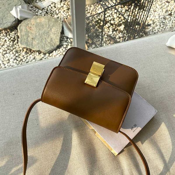 messenger bags fashion genuine leather bags for women 2020 one-shoulder portable large capacity handbags simple designer
messenger bags fashion genuine leather bags for women 2020 one-shoulder portable large capacity handbags simple designer