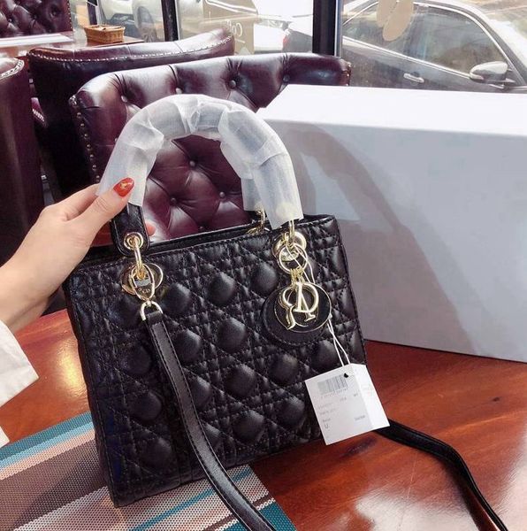 new leather classic shoulder bags handbags tote purse shoulder strap crossbody bag leather women handbag -l0700, Black
new leather classic shoulder bags handbags tote purse shoulder strap crossbody bag leather women handbag -l0700, Black