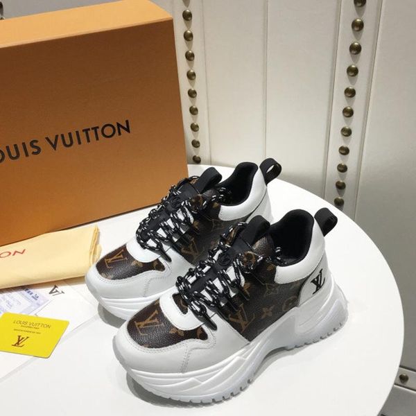 дизайнер роскошных женщин вскользь ботинки, напольные ботинки женские, кожа высокого качества материал, оригинальная коробка 51, Black 
дизайнер роскошных женщин вскользь ботинки, напольные ботинки женские, кожа высокого качества материал, оригинальная коробка 51, Black