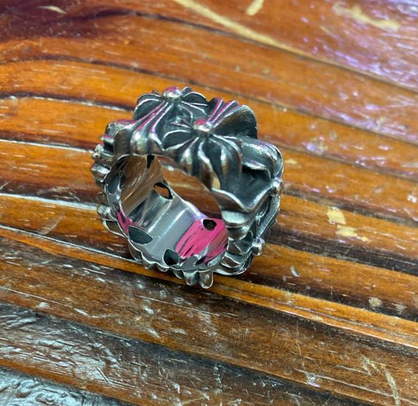 men retro biker style stainless steel chrome & hearts ring fashion punk cross ring jewelry gift, Golden;silver
men retro biker style stainless steel chrome & hearts ring fashion punk cross ring jewelry gift, Golden;silver