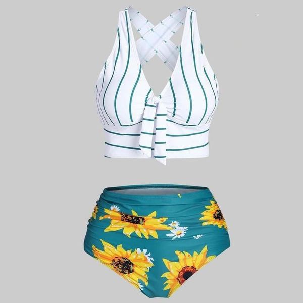 women push up padded plus size overlay sunflower print bikini swimsuit two piece two piece separate swimming suit for female, White;black 
women push up padded plus size overlay sunflower print bikini swimsuit two piece two piece separate swimming suit for female, White;black