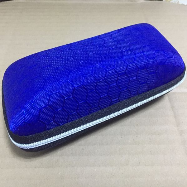 navy blue presbyopia myopia fabric sports case case myopia glasses box glasses box
navy blue presbyopia myopia fabric sports case case myopia glasses box glasses box