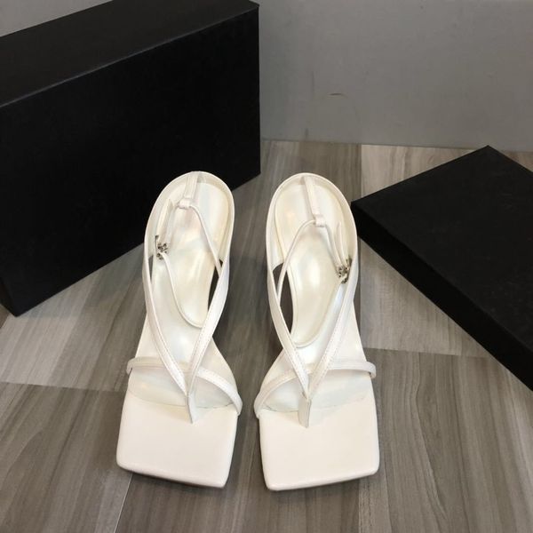2023 temperament fashion women's one line strap toe sandals leather sheepskin sandals casual shoes slippers 34-40 with box, Black
2023 temperament fashion women's one line strap toe sandals leather sheepskin sandals casual shoes slippers 34-40 with box, Black