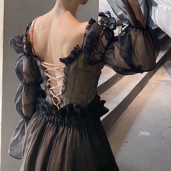 women's blouses & shirts women shirt spring/summer 2021 black fashionable sweet backless puff sleeve long top, White
women's blouses & shirts women shirt spring/summer 2021 black fashionable sweet backless puff sleeve long top, White