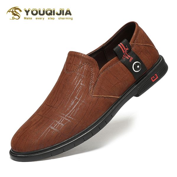 handmade soft leather men casual shoes slip on black mens loafers 2020 fashion designer man moccasins high quality
handmade soft leather men casual shoes slip on black mens loafers 2020 fashion designer man moccasins high quality