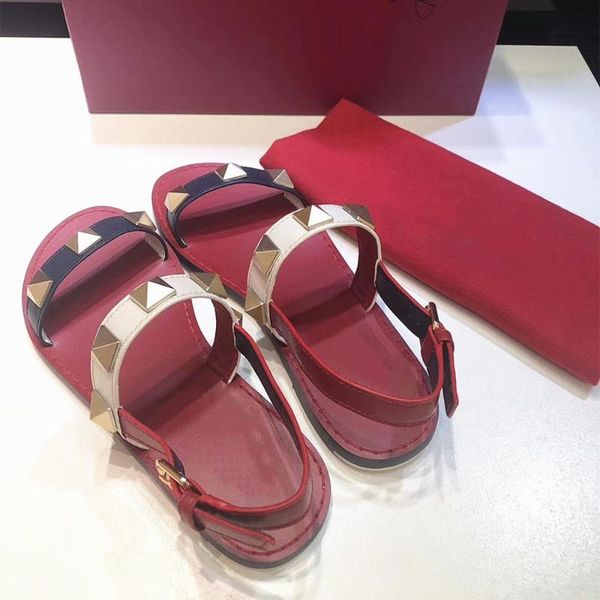2020 summer new open-toe sandals flat word band retro rivet design roman style sandals design fashion leisure, Black
2020 summer new open-toe sandals flat word band retro rivet design roman style sandals design fashion leisure, Black