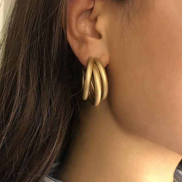 fashion punk round earrings for women gold color metal hoop drop earrings jewelry geometric creative simple wholesale, Golden;silver
fashion punk round earrings for women gold color metal hoop drop earrings jewelry geometric creative simple wholesale, Golden;silver