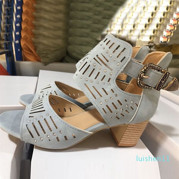 2020 women high heeled sandals coarse heel luxury suede leather woman shoes buckle zipper back fashion party wedding sandal l11, Black
2020 women high heeled sandals coarse heel luxury suede leather woman shoes buckle zipper back fashion party wedding sandal l11, Black