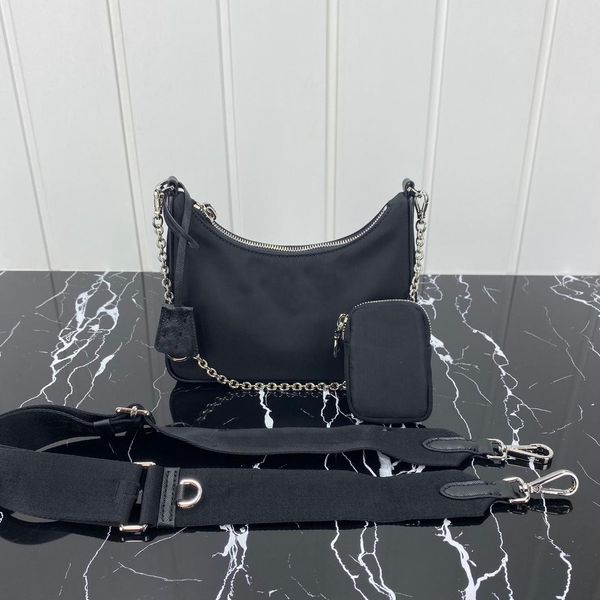 2020 luxury designer handbag designer bag luxury shoulder bag diagonal parachute canvas material men and women universal design style
2020 luxury designer handbag designer bag luxury shoulder bag diagonal parachute canvas material men and women universal design style