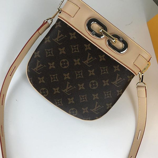 fast delivery womens bag leather crossbody bag luxury classic shoulder bags ladies trend retro zipper messenger bags sac bandoulière
fast delivery womens bag leather crossbody bag luxury classic shoulder bags ladies trend retro zipper messenger bags sac bandoulière