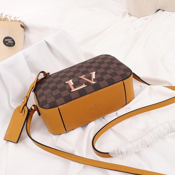 fast delivery womens luxury designer sac d 'épaule totes bags lady trend zipper handbags leather ladies crossbody bags with origin box
fast delivery womens luxury designer sac d 'épaule totes bags lady trend zipper handbags leather ladies crossbody bags with origin box