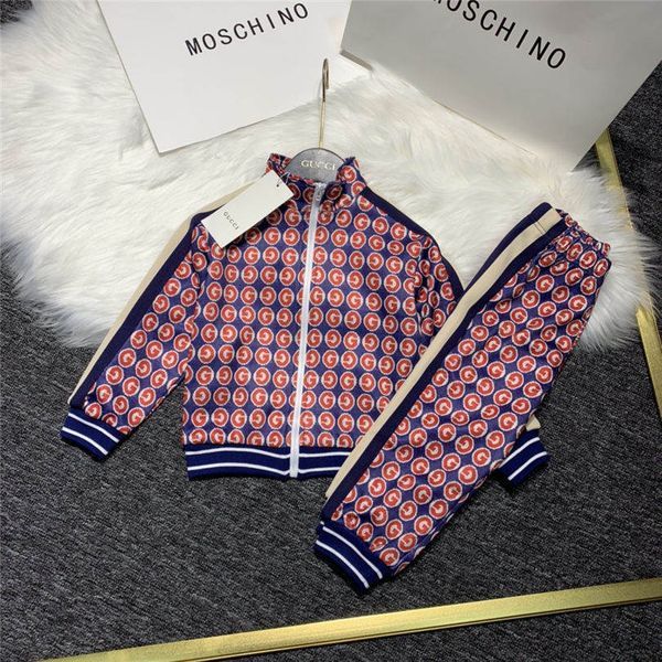 2021 hot sale детская одежда комплекты модные полиграфическая мальчиков костюмы мода письмо жакеты + бегуны повседневная активные толстовка, Gray
2021 hot sale детская одежда комплекты модные полиграфическая мальчиков костюмы мода письмо жакеты + бегуны повседневная активные толстовка, Gray