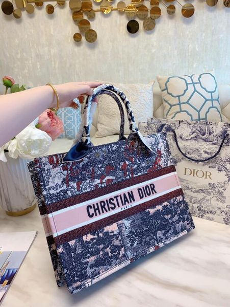 2020 designer handbags fashion bag leather shoulder bags crossbody bags christian dİor handbag purse clutch backpack handbag d18, Golden;silver
2020 designer handbags fashion bag leather shoulder bags crossbody bags christian dİor handbag purse clutch backpack handbag d18, Golden;silver