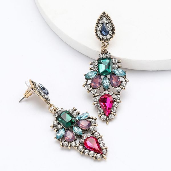 new high-end alloy diamond rhinestone full diamond earrings women's fashion super flash earrings bohemian style, Golden
new high-end alloy diamond rhinestone full diamond earrings women's fashion super flash earrings bohemian style, Golden
