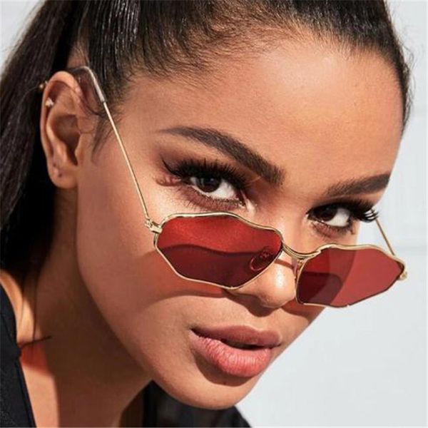 2020 okulary cloud sunglasses women metal frame eyeglasses sun glasses female lentes oculos mujer eyewear gafas, White;black
2020 okulary cloud sunglasses women metal frame eyeglasses sun glasses female lentes oculos mujer eyewear gafas, White;black
