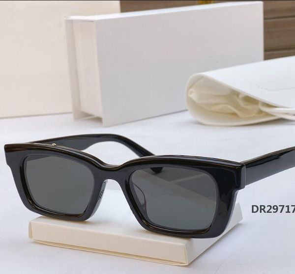 sunglasses korea gm gentle monster sunglasses female retro sunglsss fashion men sun glasses oculos size:49-20-147dr29717, White;black
sunglasses korea gm gentle monster sunglasses female retro sunglsss fashion men sun glasses oculos size:49-20-147dr29717, White;black
