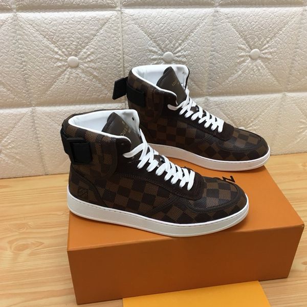 120 high-quality men's designer casual sports shoes trendy brand outdoor casual shoes, fast delivery in the original box, Black
120 high-quality men's designer casual sports shoes trendy brand outdoor casual shoes, fast delivery in the original box, Black
