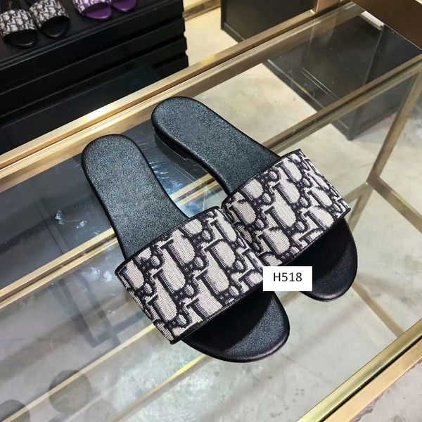 новые с коробкой женщин тапочки женщина обувь сандалии zapatos mujer chaussure фам sapato feminino sandalias серии oblique, Black
новые с коробкой женщин тапочки женщина обувь сандалии zapatos mujer chaussure фам sapato feminino sandalias серии oblique, Black