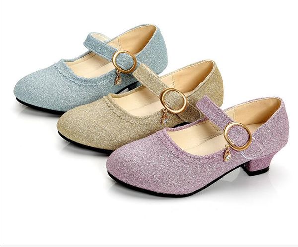 fashion classic girls leather shoes autumn buckle sandals new children shoes high heels princess sweet sandals, Black;grey
fashion classic girls leather shoes autumn buckle sandals new children shoes high heels princess sweet sandals, Black;grey