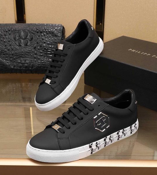 2020rs limited edition new fashion trend wild men's casual comfortable shoes hiking shoes sports shoes original box packaging, Black
2020rs limited edition new fashion trend wild men's casual comfortable shoes hiking shoes sports shoes original box packaging, Black