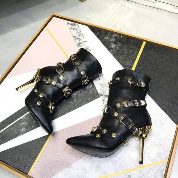 new fashion womens winter pumps motorcycle ankle wintage fashion high heels gladiator balck buckles boots 110601, Black
new fashion womens winter pumps motorcycle ankle wintage fashion high heels gladiator balck buckles boots 110601, Black