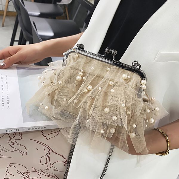 retro clip bag luxury women crossbody bags female chain shoulder messenger bag chic clutch purse bolso femenino 2020
retro clip bag luxury women crossbody bags female chain shoulder messenger bag chic clutch purse bolso femenino 2020