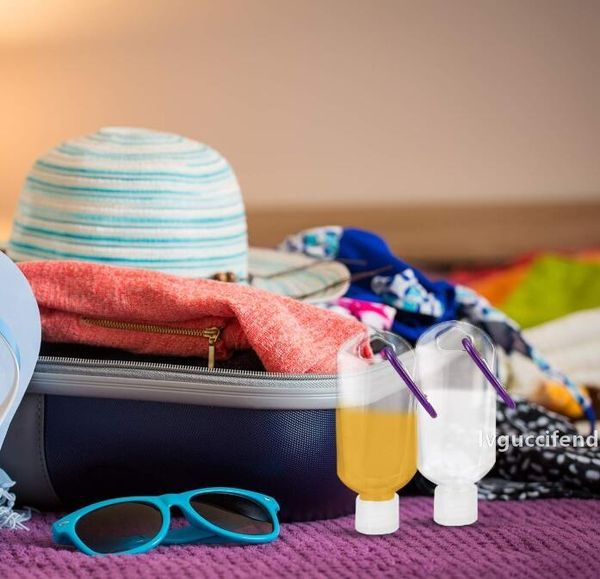 30ml travel plastic clear keychain bottles with hook portable travel bottles empty squeeze containers flip cap random color hook cca12086
30ml travel plastic clear keychain bottles with hook portable travel bottles empty squeeze containers flip cap random color hook cca12086