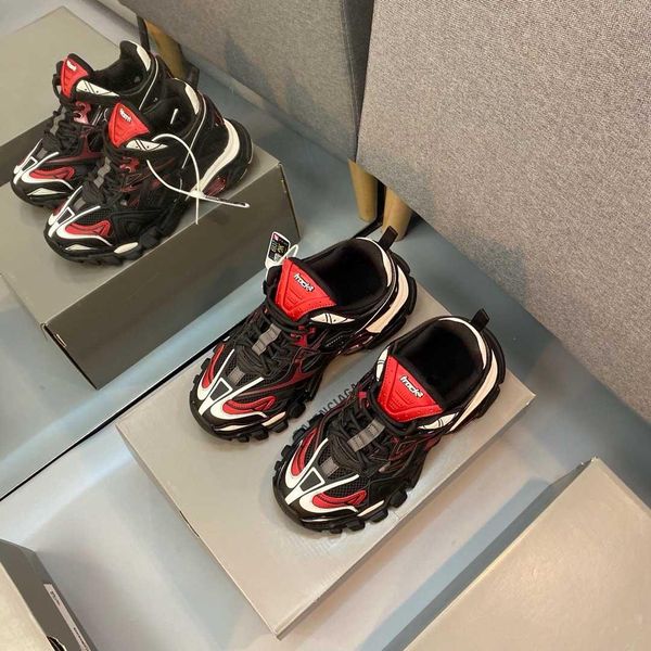 2020v new men's wild trend casual shoes sports shoes hiking travel shoes outdoor mountain adventure shoelace original box fast delivery, Black
2020v new men's wild trend casual shoes sports shoes hiking travel shoes outdoor mountain adventure shoelace original box fast delivery, Black