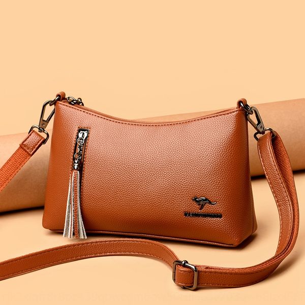 summer 2020 new women's shoulder shoulder messenger korean soft leather mother bag middle-aged fashion all-match bag
summer 2020 new women's shoulder shoulder messenger korean soft leather mother bag middle-aged fashion all-match bag